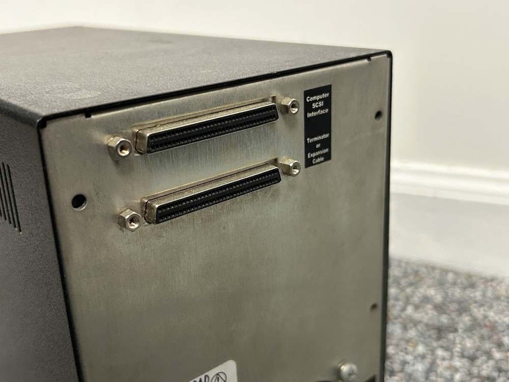 Medea Casablanca Video Raid VR 4/320 RT Untested