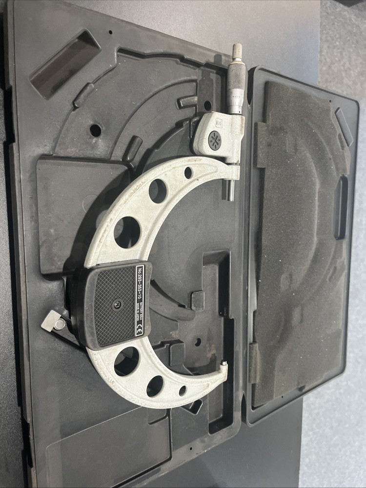 Mitutoyo 177.8mm-203.2mm Micrometer