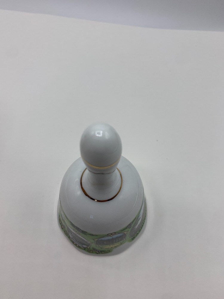Ceramic Bell Washington D.C. White 5.5" Tall