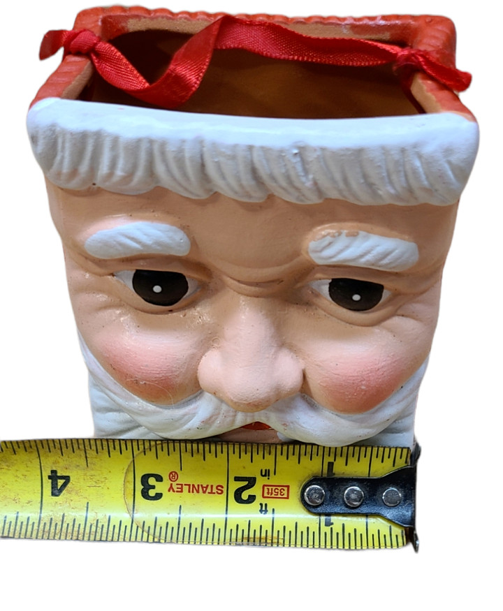 Holiday Christmas Santa Rectangular Ceramic Candy Box Holder Decoration 2 x 3