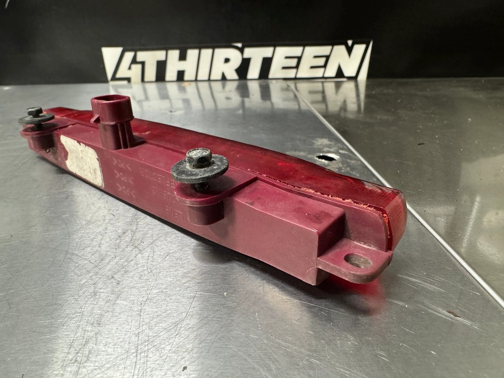 97-04 C5 CORVETTE THIRD BRAKE LIGHT OEM #K59