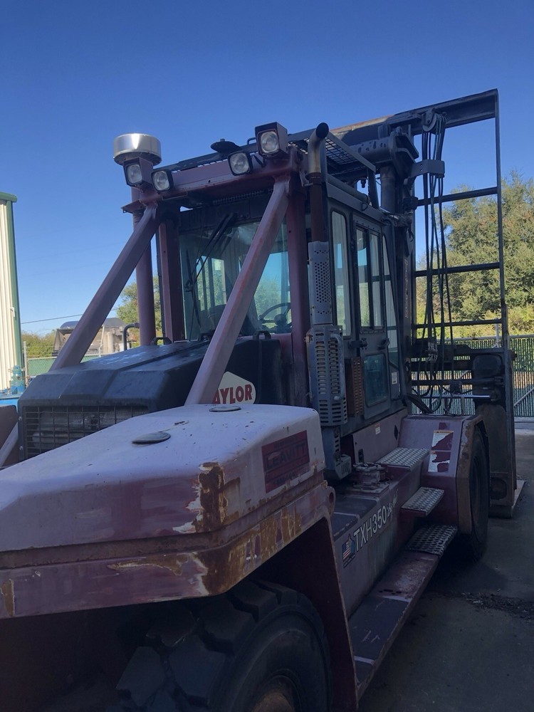 Forklift