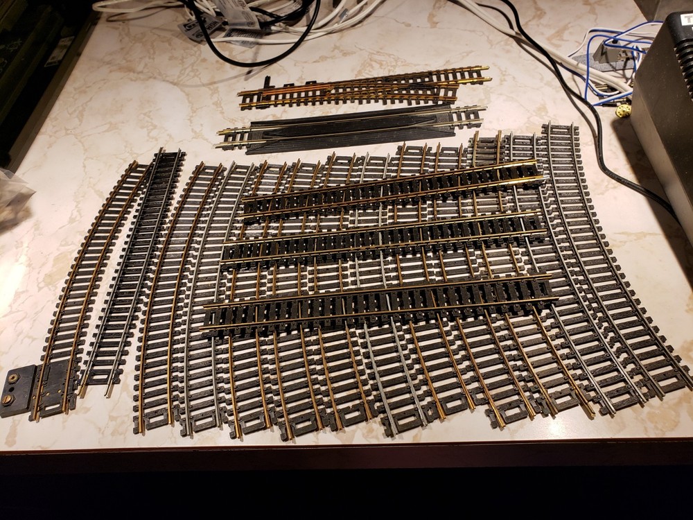 Ho Scale Track Lot 4