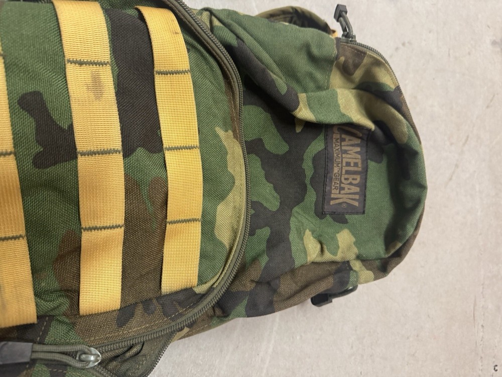 CamelBak Maximum Gear hydration pack military