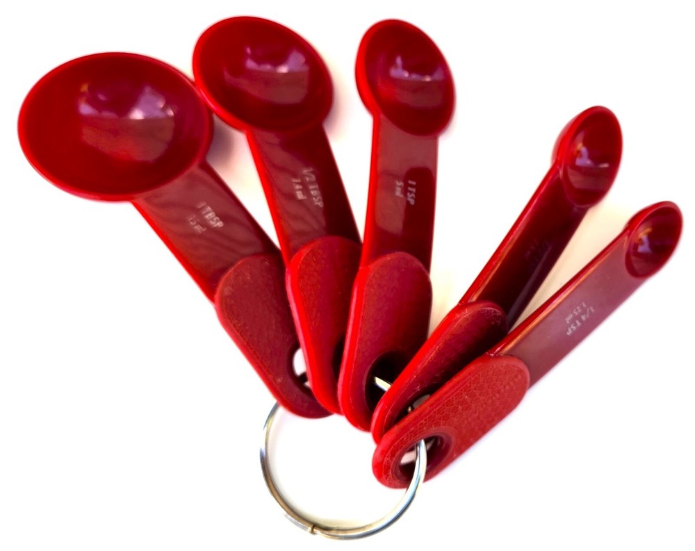 KitchenAid Red/ Raspberry Color Measuring Spoons [COMPLETE] (EUC)