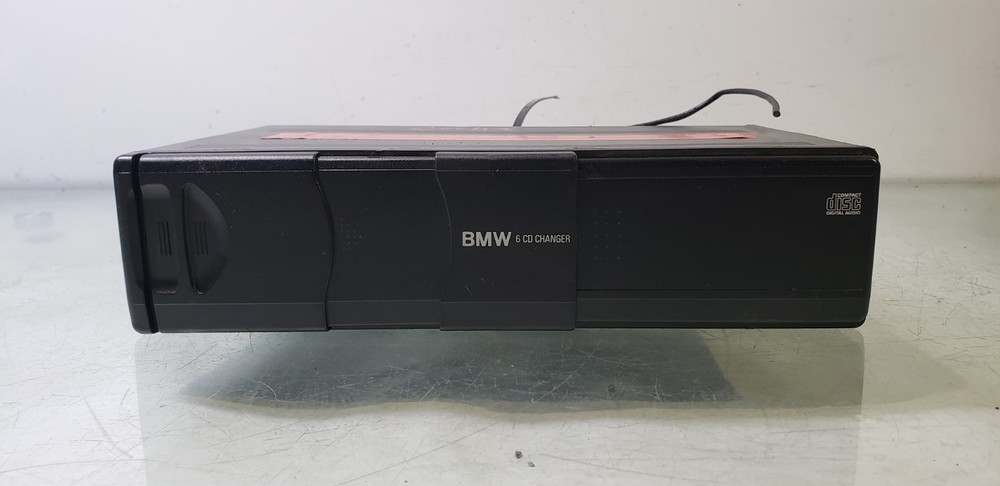 BMW E36 E39 E46 E53 E83 E85 6 Disc CD Changer Alpine OEM 82110028760