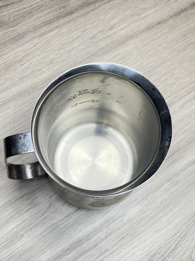 Expresso Milk Pitcher 40 Oz. Capacity Engraved Measuring Scale