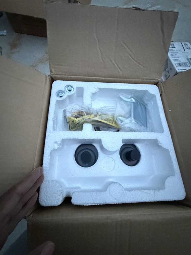 Rheem XE01MT06U0 Mini-Tank Electric Water Heater 1.5 Gal Compact Gray 120V