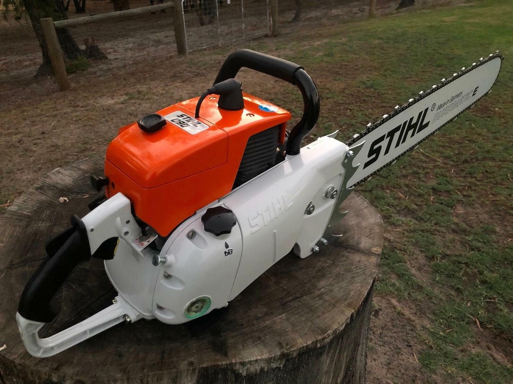 STIHL 090 Chainsaw... OS Sales Only