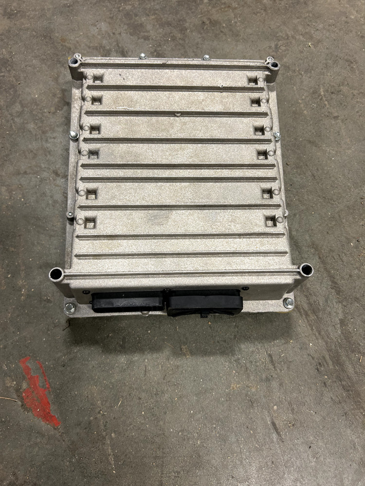 Case IH / CNH ECU Frame Control PN 87588172
