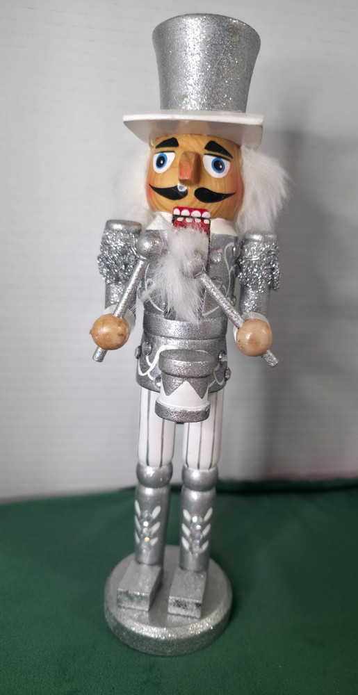 Silver & White Drummer Nutcracker – 10" – Glitter & Rhinestones – Boxed
