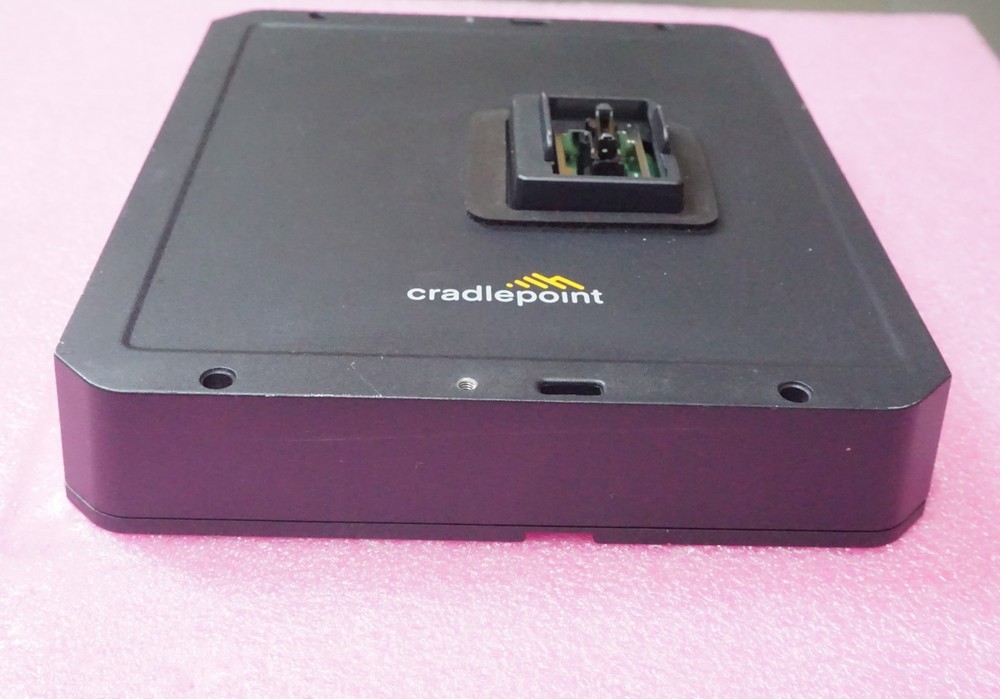 Cradlepoint RX30 Network Device Accessory Kit MB-RX30-MC