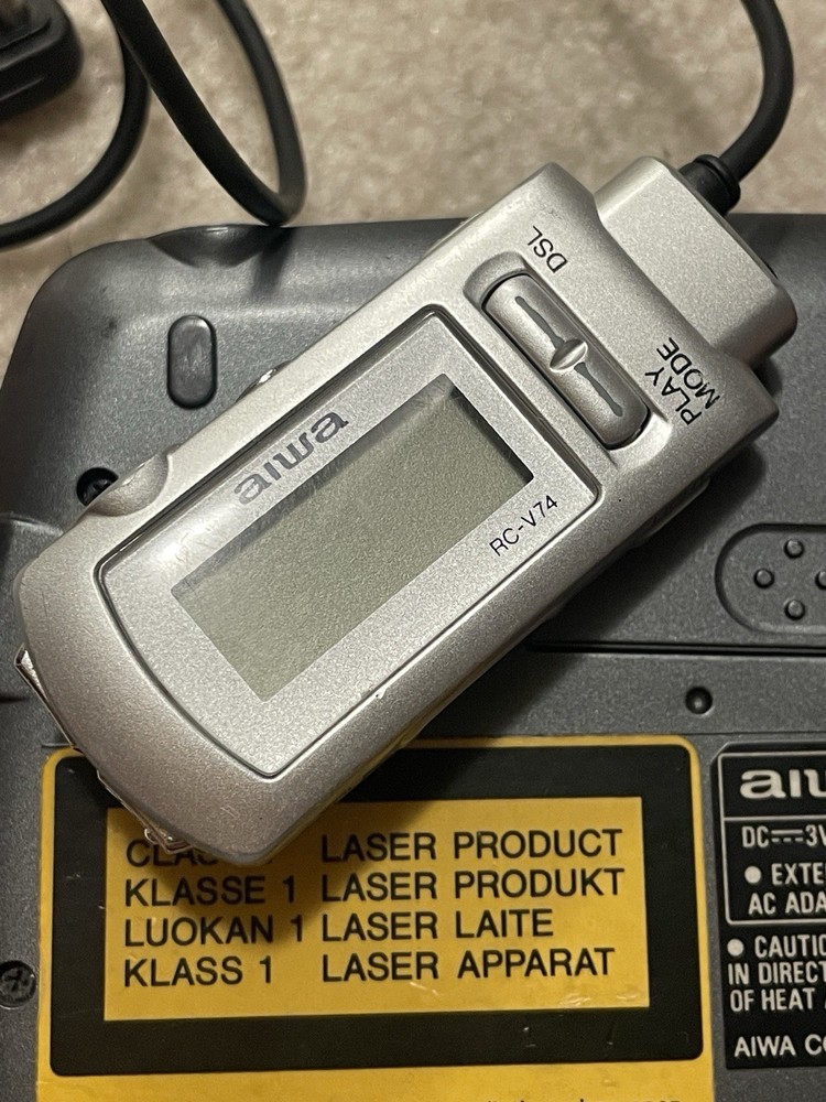 Aiwa XP-V54 CD Player