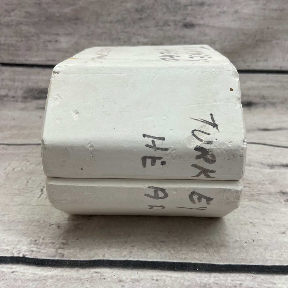 Unbranded Ceramic Casting Mold Turkey Head