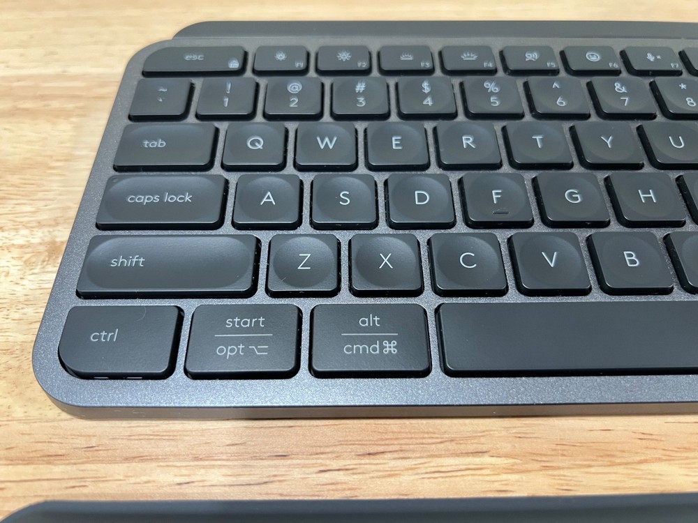 Logitech MX Keys Wireless Keyboard with Palm Rest - Graphite