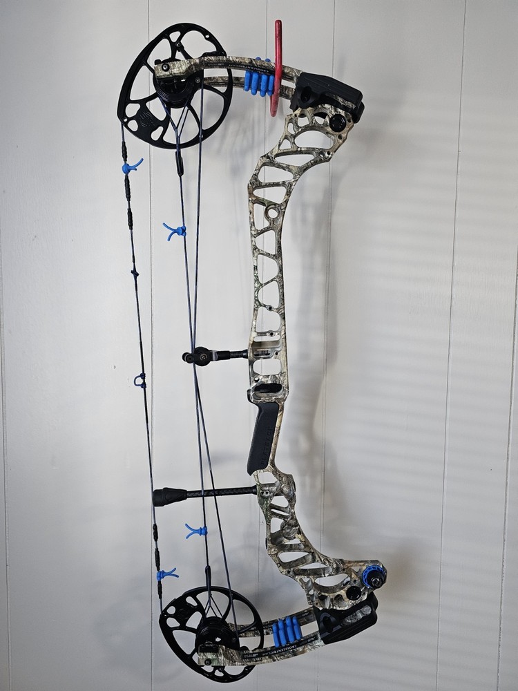 Mathews Vertix Compound Bow
