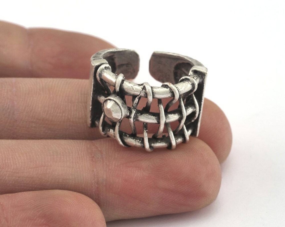 Adjustable Ring Antique Silver Plated brass (18mm 8US inner size) 2747