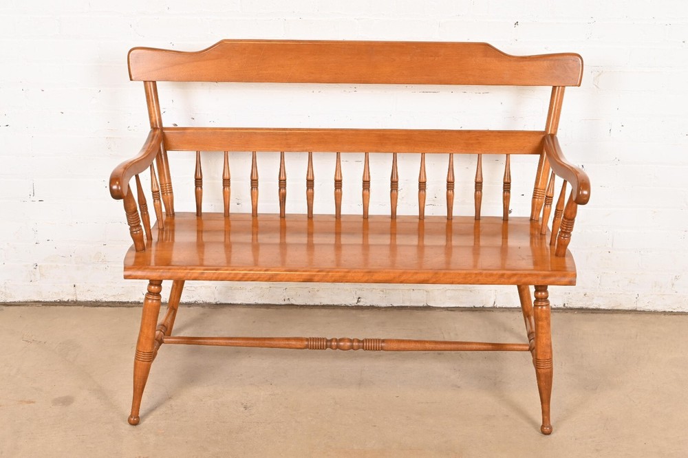 Ethan Allen American Colonial Carved Solid Maple Spindle Bench
