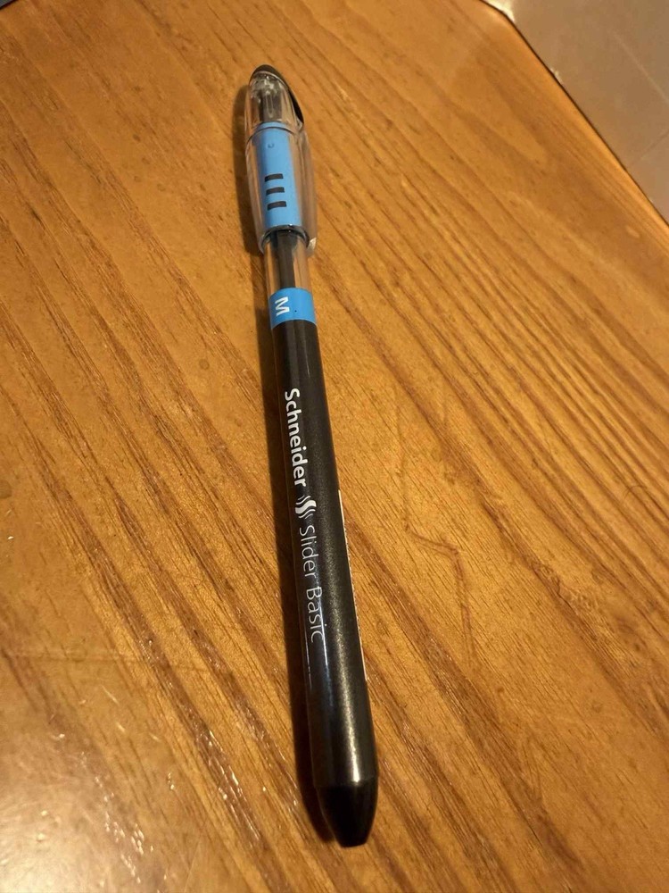 Schneider 151101 Slider Basic M Balck(10/BX)