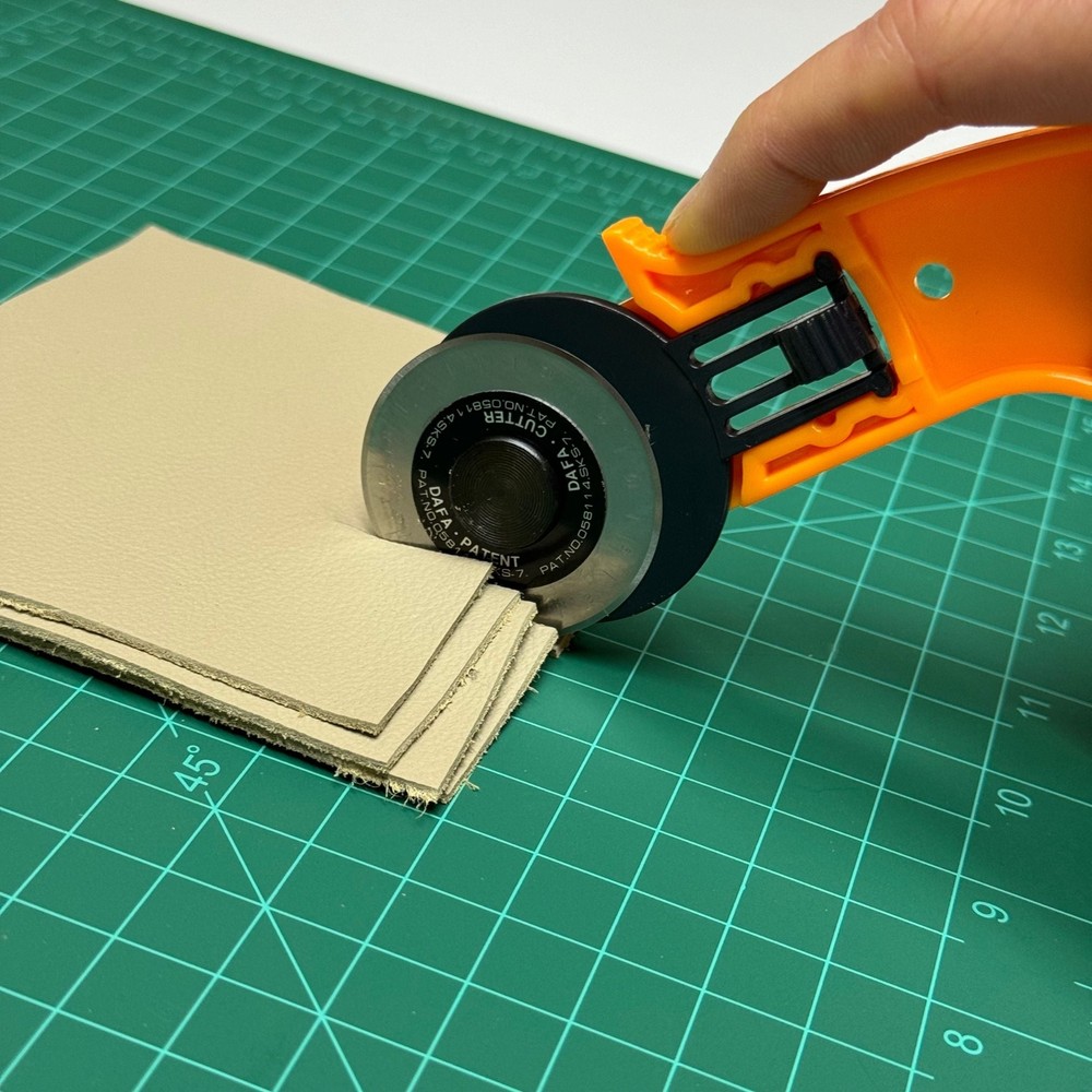 Rotary Cutter Roller for Cutting Fabric, Leather, Paper - Multi-Layer Use