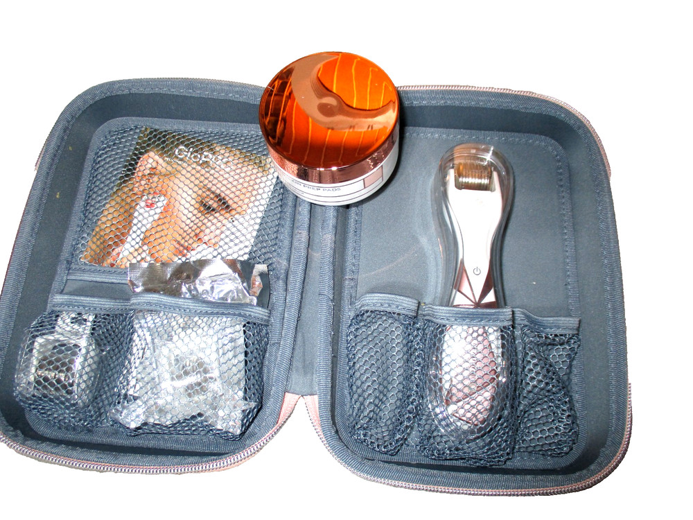 BeautyBio  GloPro ~ Microneedling Regeneration tool kit in zipper case