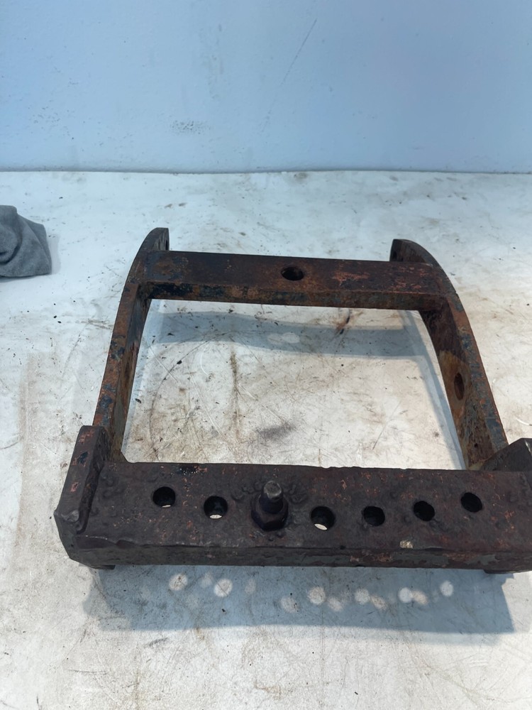 Mahindra 6530 Tractor Hitch Bracket
