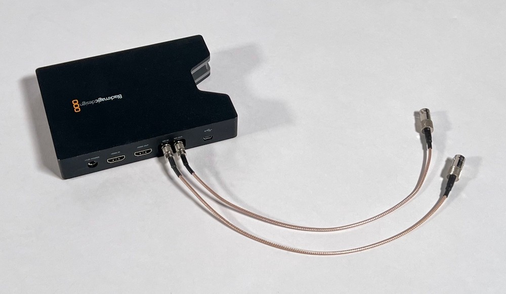 Blackmagic Design HyperDeck Shuttle with Mounting Plate and DIN to SDI Cables