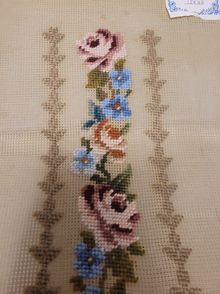 Madeira Luxury Needlepoint 12 x 48 Center Worked Bell Pull