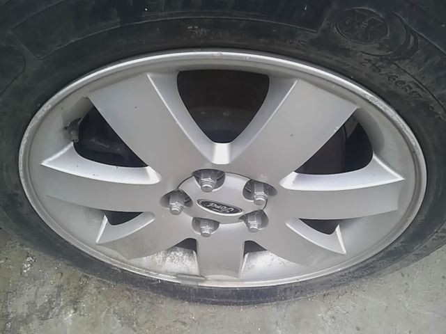 FIVEHUNDR 2006 Fuse Box Cabin 6599