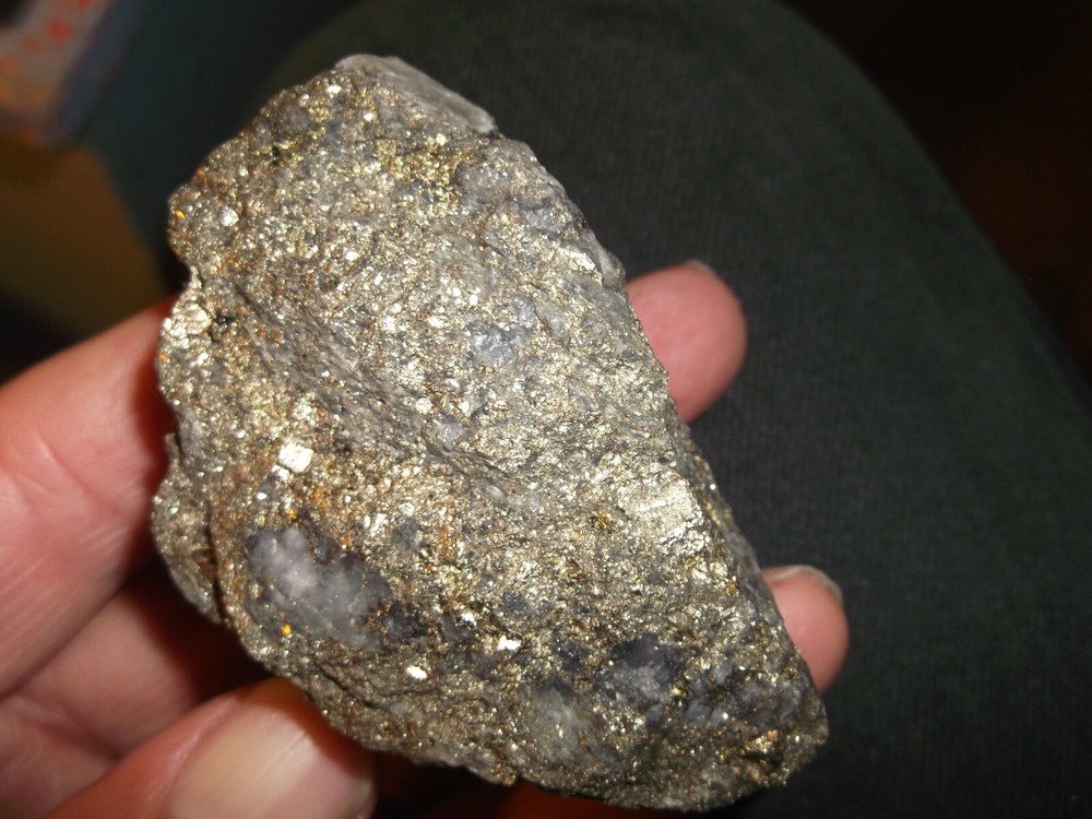 Gold, silver, copper, 203 grams samples ,ore high grade .