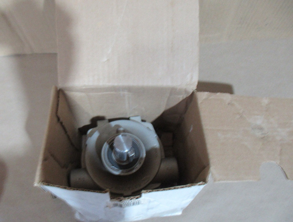 DELAVAN 8900DSS 8- ROLLER PUMP