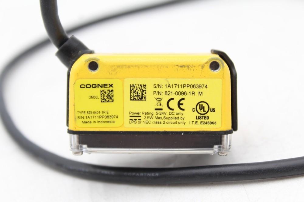 Cognex DM50l 825-0401-1R Barcode Reader