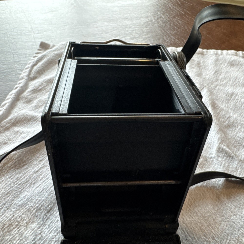 Vintage SPARTAFLEX Camera With Leather Case
