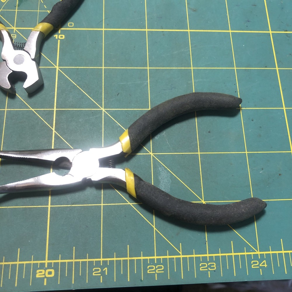 Vintage 4 Piece Pliers Cutters Tool Set 9JD Spring Tools