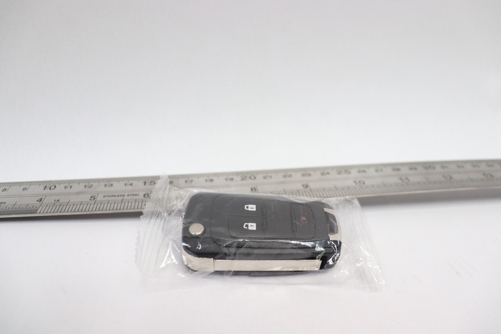 3 Button Flip Key FLIP-GM-3B1HS Replacement FOB