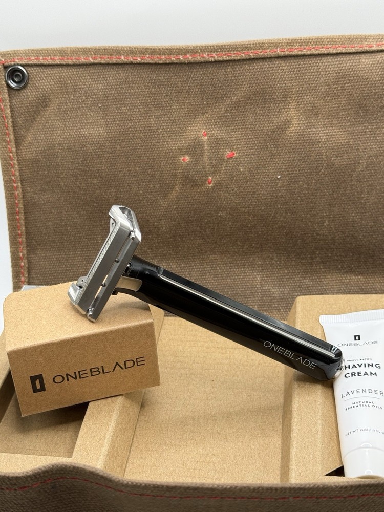 Oneblade Element Razor with leather case, 10 feather blades, & blade disposal