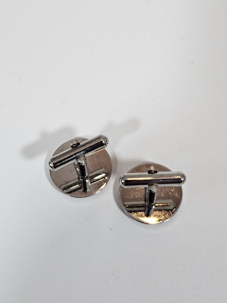 Cufflinks