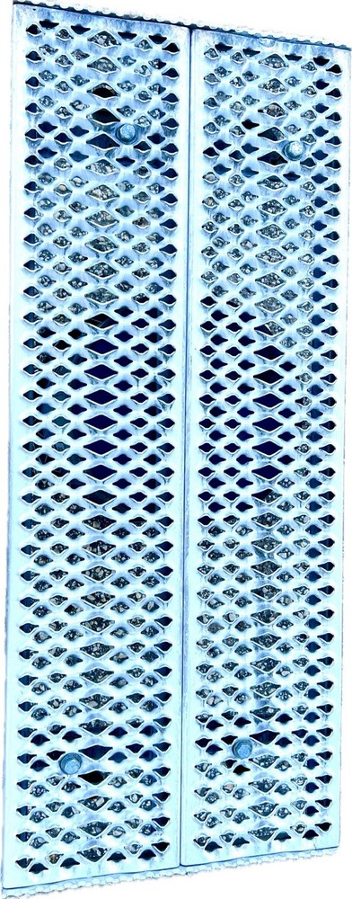 semi truck deck plate