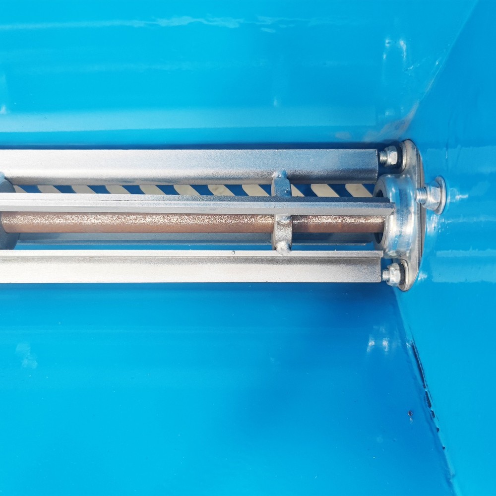 Sand Scattering Machine Hand-Push Abrasive Sand Spreader Machine High Efficiency