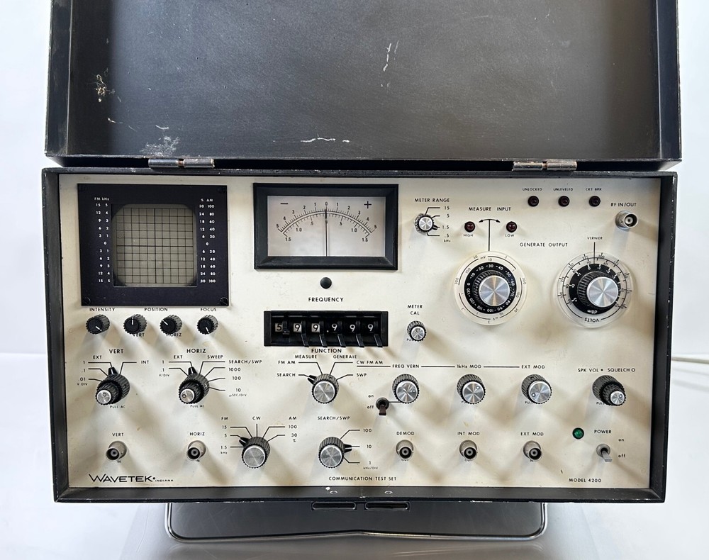 (Rare) Wavetek Model 4200 Communicatios Test Set
