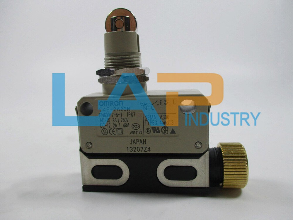 1pc New For   Limit switch D4E-2A20N