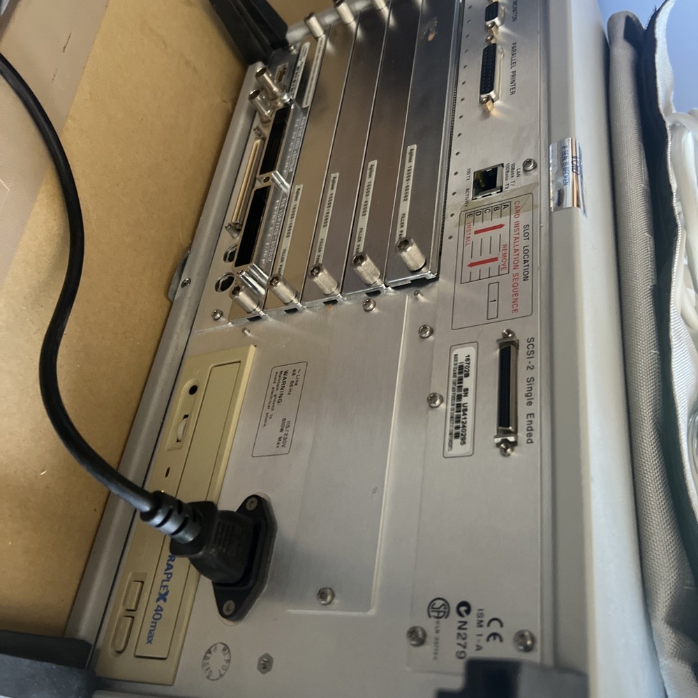 AGILENT 16702B LOGIC ANALYSIS SYSTEM