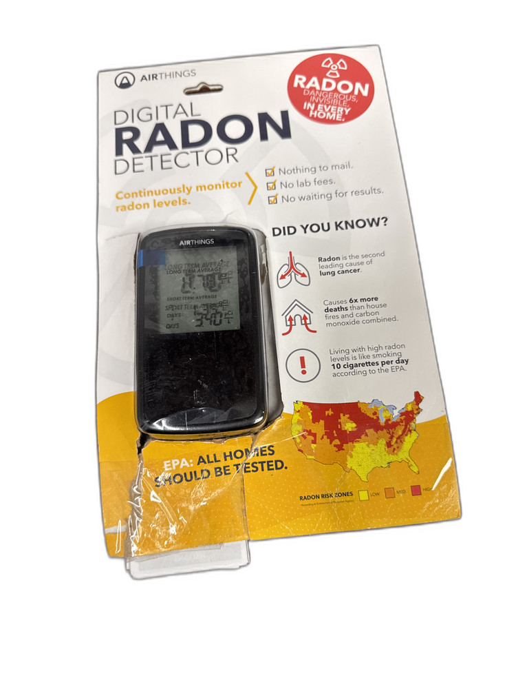 Airthings Battery Operated Digital Radon Detector