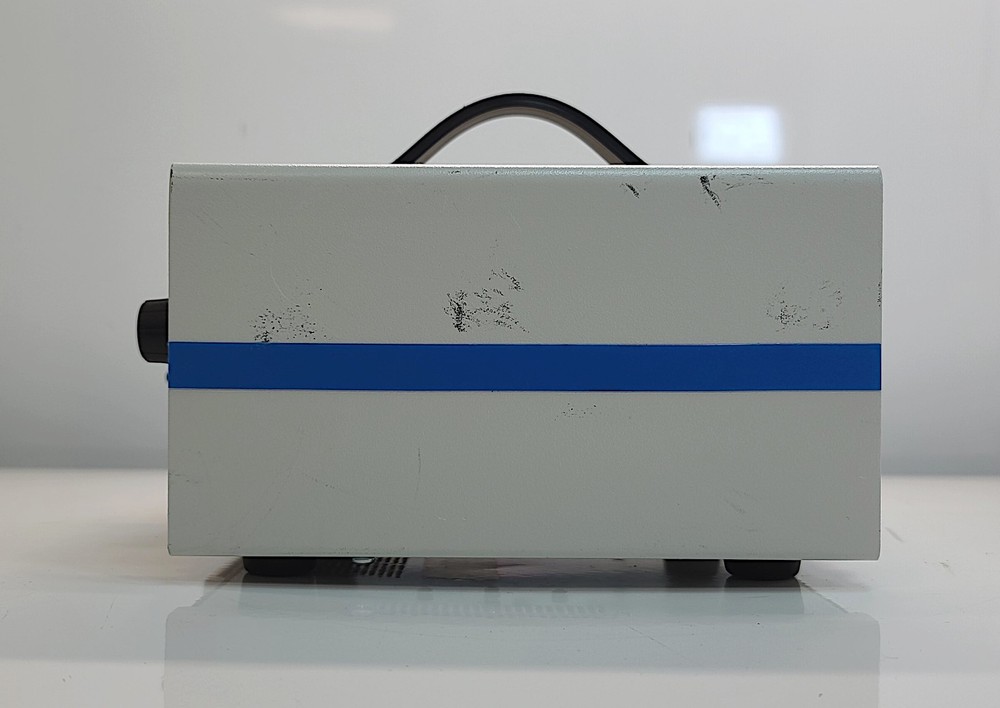 SCHOTT DCR III Light Source