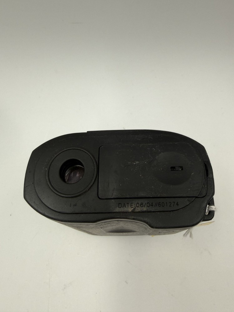 Bushnell - Yardage Pro Compact 800 Laser Rangefinder (UNTESTED, DOESNT TURN ON)