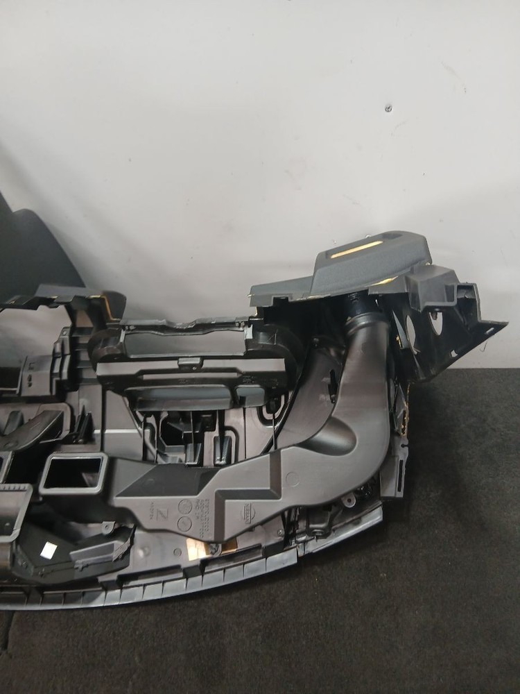 NISSAN QASHQAI MK1 DASHBOARD