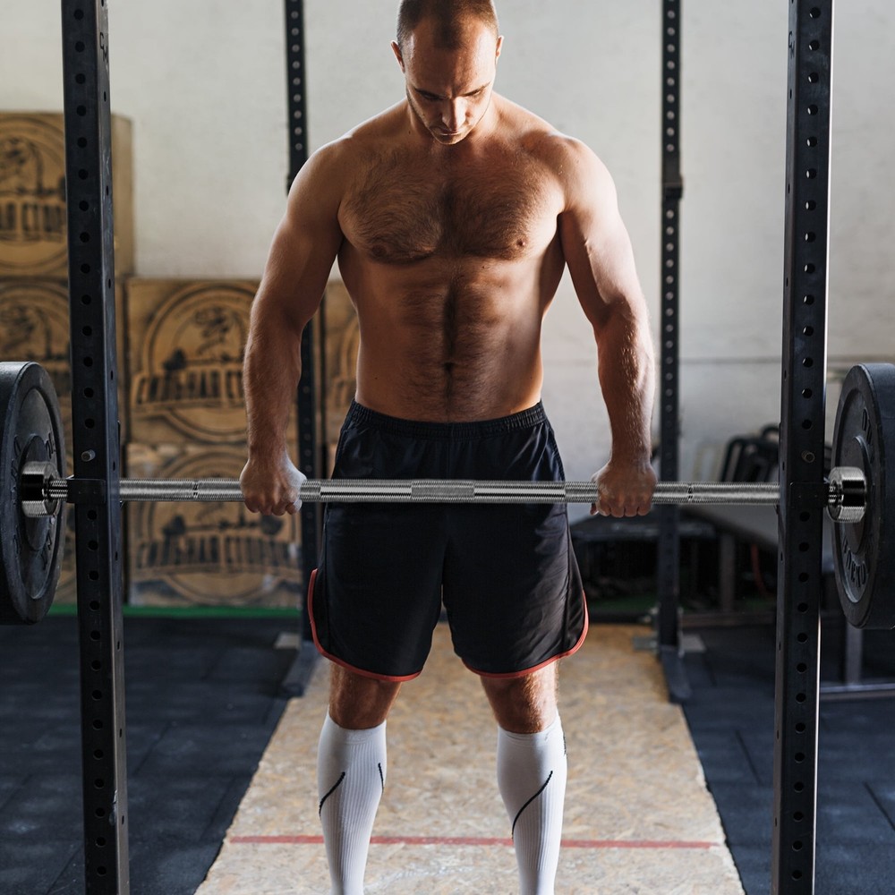 Weightlifting & Power Lifting, 700-Pound Cap