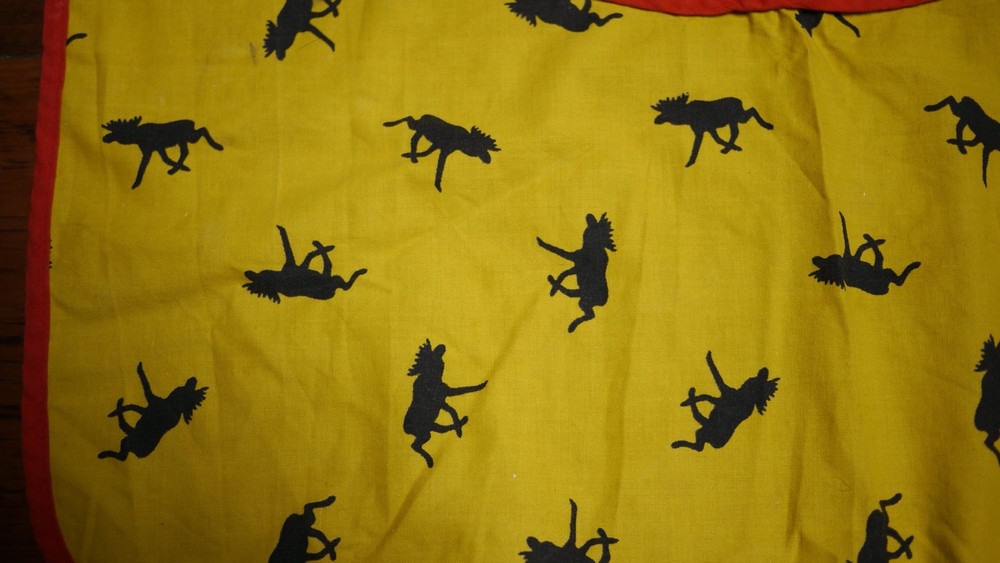 Vintage MOOSE Pattern Yellow Orange Black Cooking Baking Chefs BBQ Apron