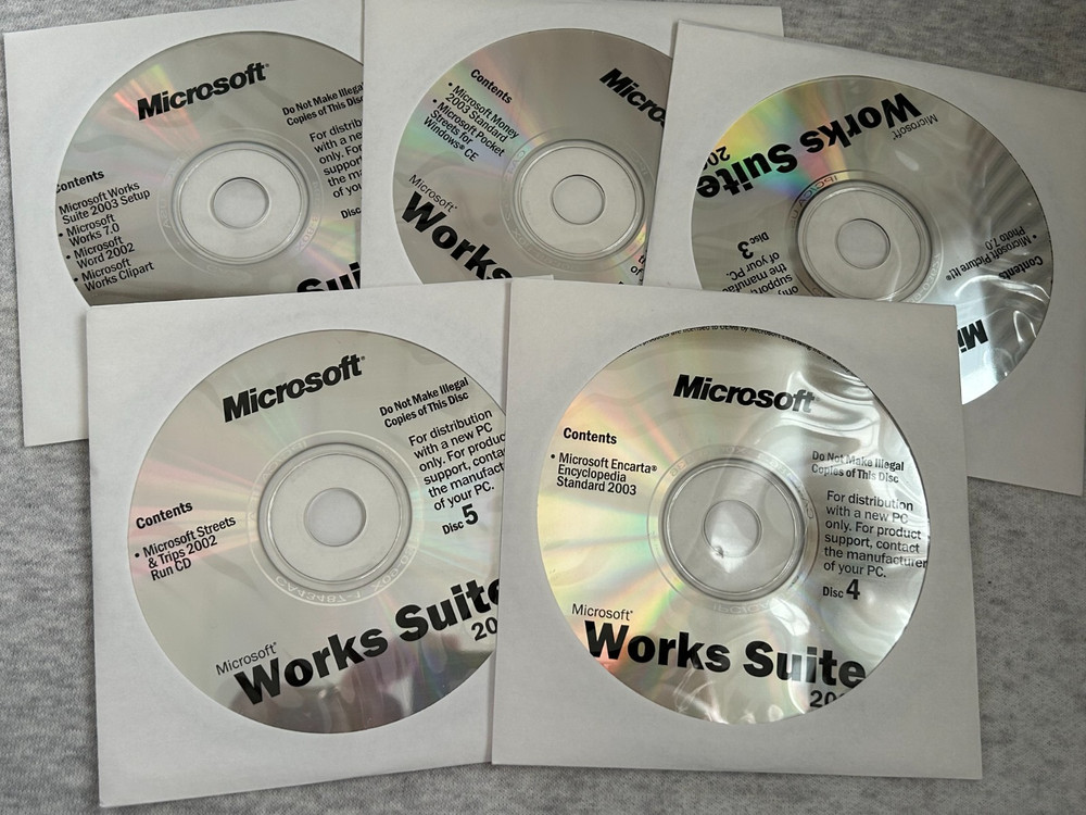 Microsoft Works Suite 2003 Software CD - Comes With Product Key