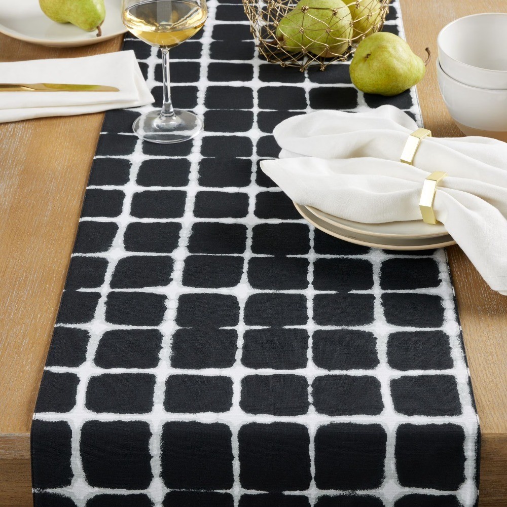 Reversible Modern Shibori Table Runner Black Cotton Polyester Everyday Dining